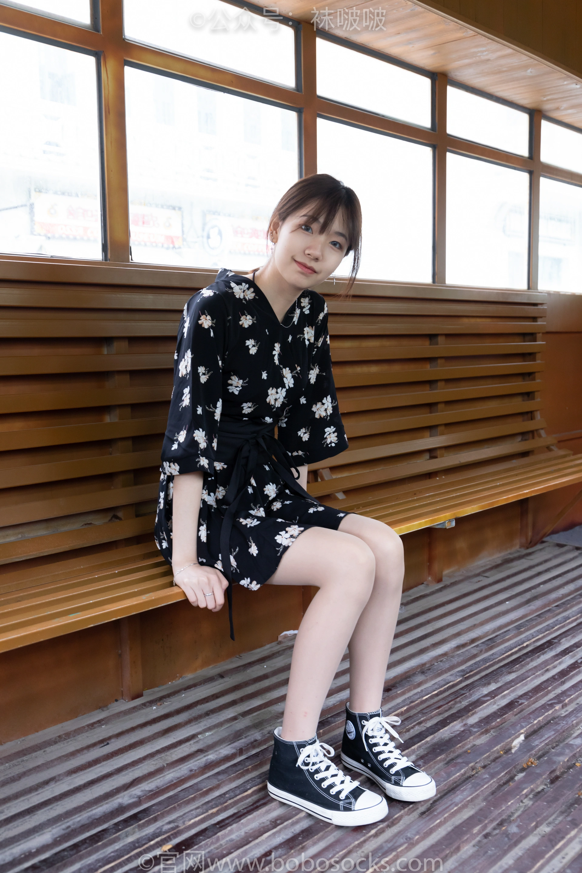 [BoBoSocks袜啵啵]NO.013 小甜豆-匡威帆布鞋、浅灰色短棉袜、肉丝 1